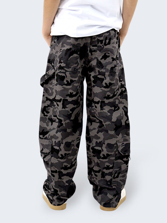 Pantalón Baggy Cargo