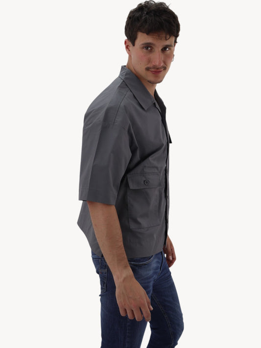 Camisa oversize con bolsillos gris oxford