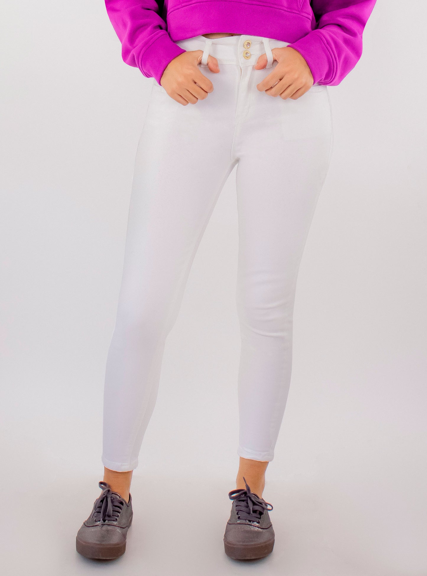 Jeans skinny corto de color blanco