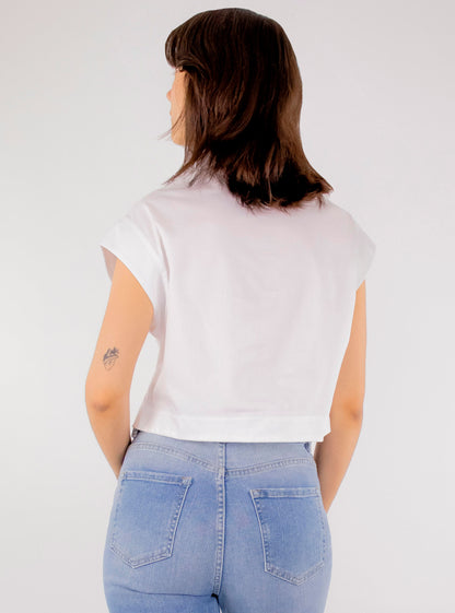 Camisa crop de color blanco