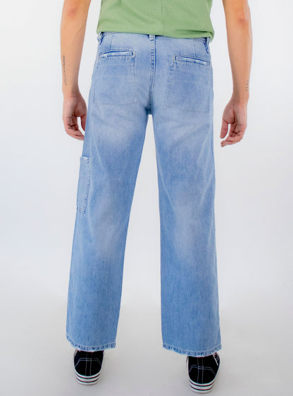 Jeans wid-leg con destrucción