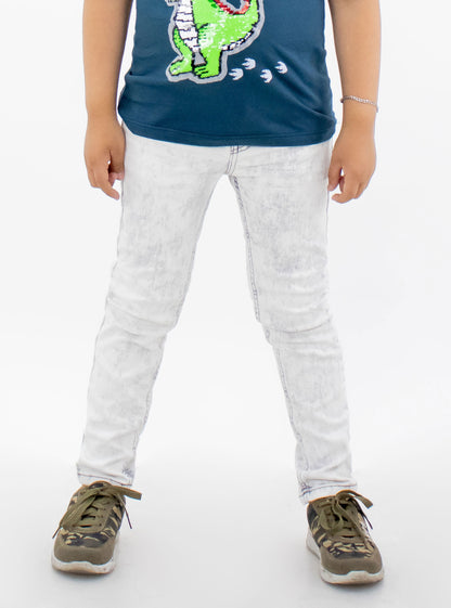 Jeans skinny de color gris con snow