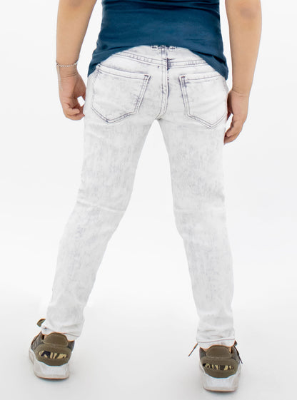 Jeans skinny de color gris con snow