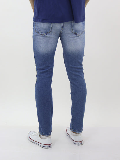 Jeans skinny con destrucción