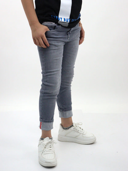 Jeans skinny de color gris oscuro (NUEVA TEMPORADA)