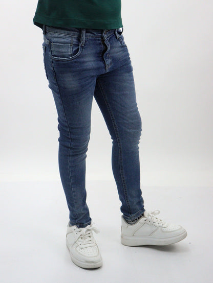 Jeans skinny de color azul deslavado (NUEVA TEMPORADA)