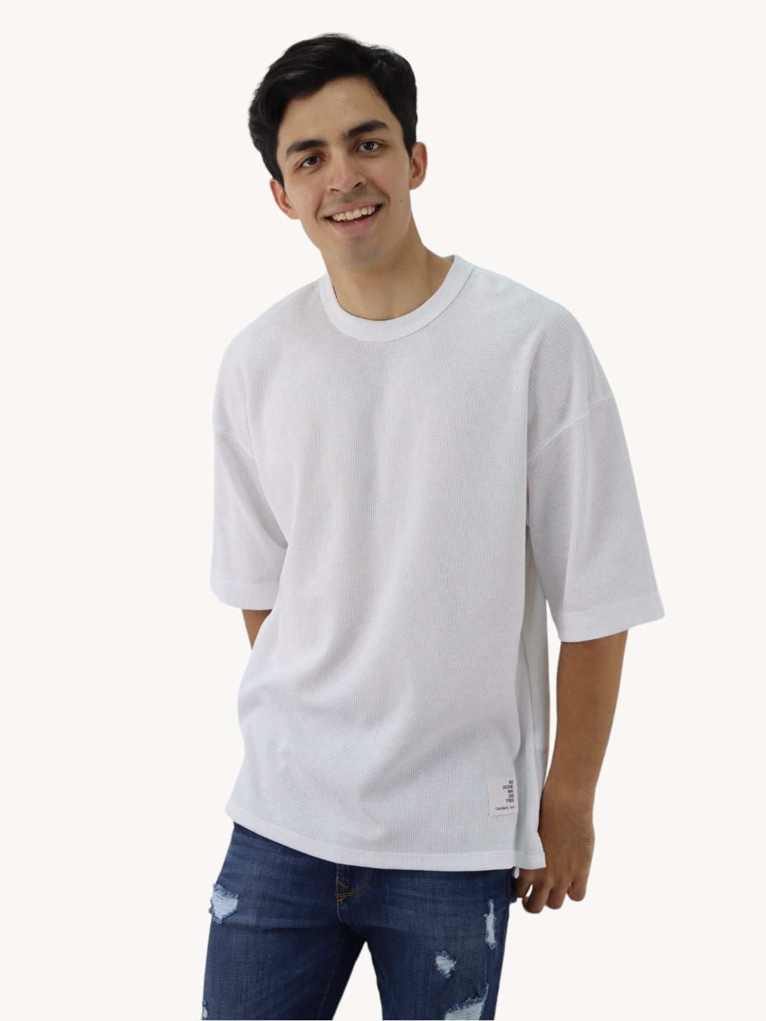 Playera oversize de color blanco (NUEVA TEMPORADA)