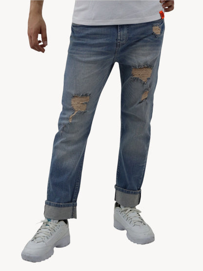 Jeans slim azul deslavado con destrucción ( NUEVA TEMPORADA)