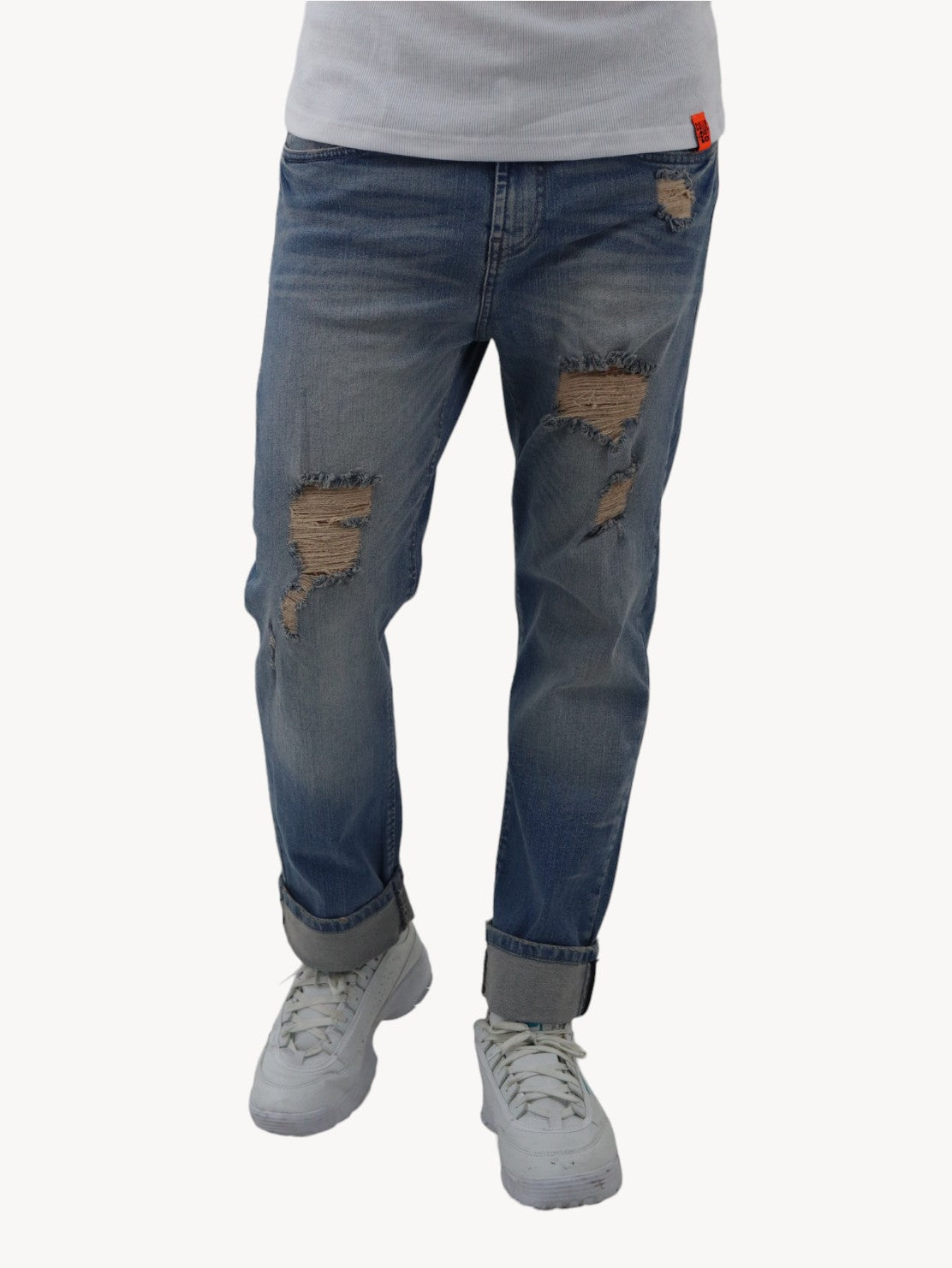 Jeans slim azul deslavado con destrucción ( NUEVA TEMPORADA)