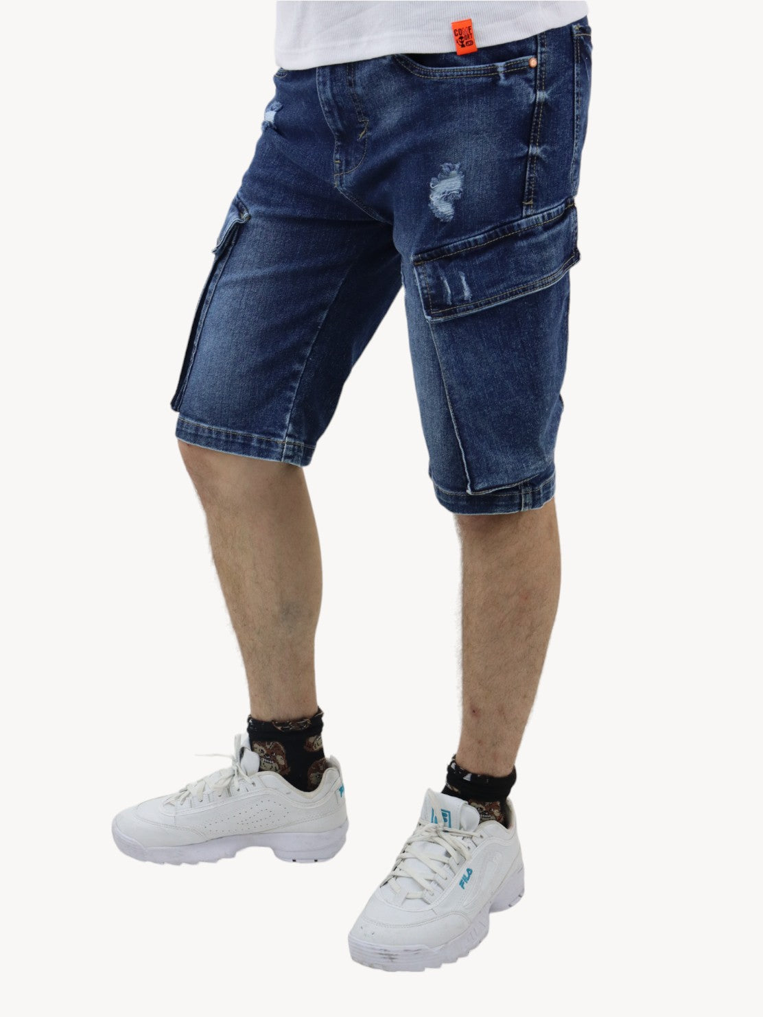 Short cargo de color azul oscuro con destrucción (NUEVA TEMPORADA)