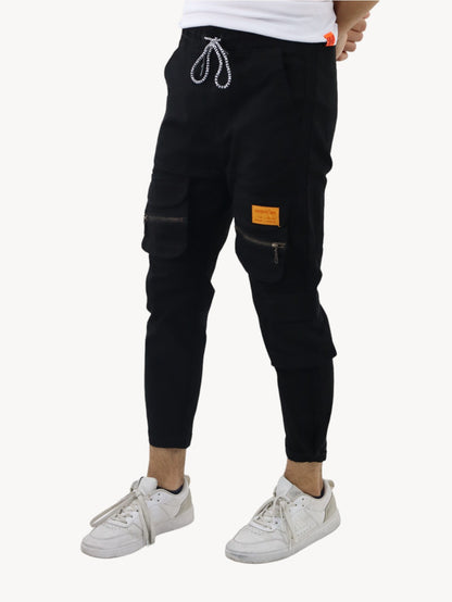 Jogger cargo de color negro (NUEVA TEMPORADA)