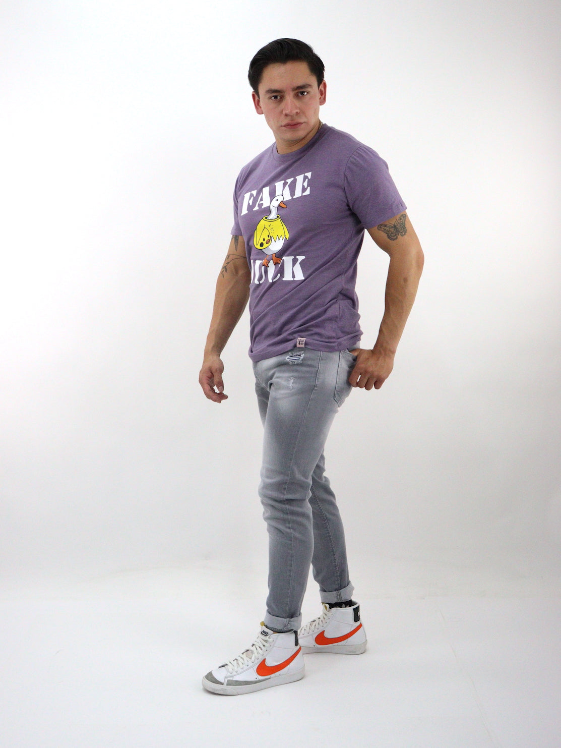 Jeans skinny de color gris con destrucción (NUEVA TEMPORADA)