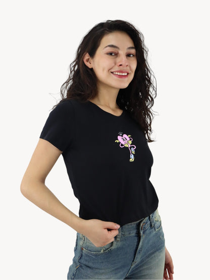 Playera slim size de color negro con estampado (NUEVA TEMPORADA)