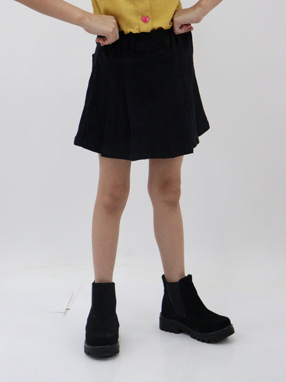 Short/falda de color negro (NUEVA TEMPORADA)