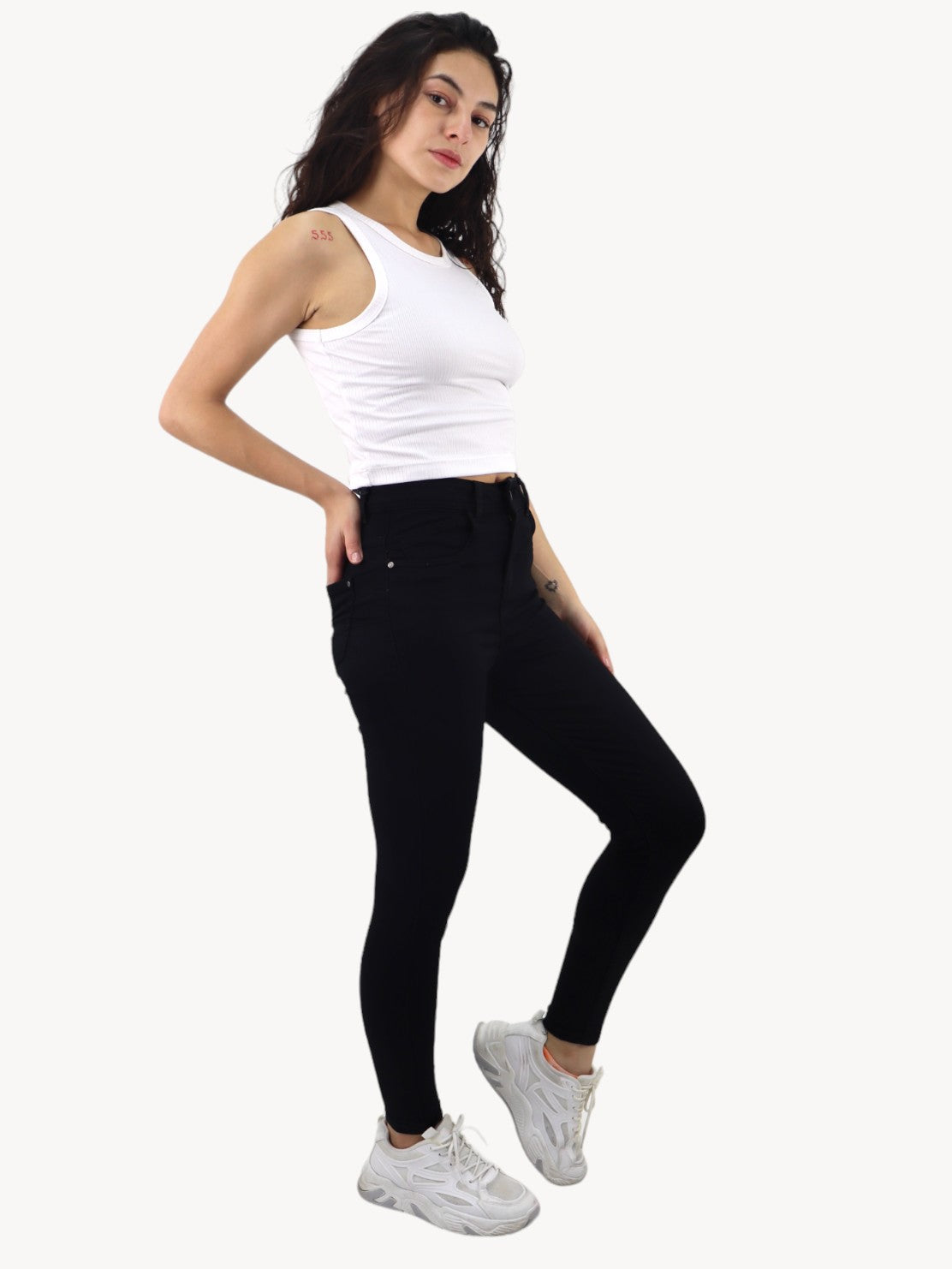 Jeans skinny tiro alto negro (NUEVA TEMPORADA)