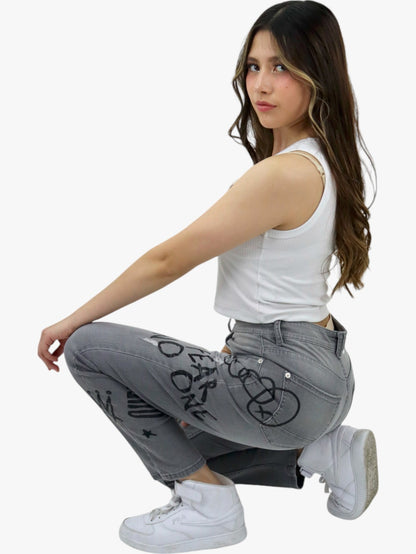 Jeans mom clasic con estampado (NUEVA TEMPORADA)