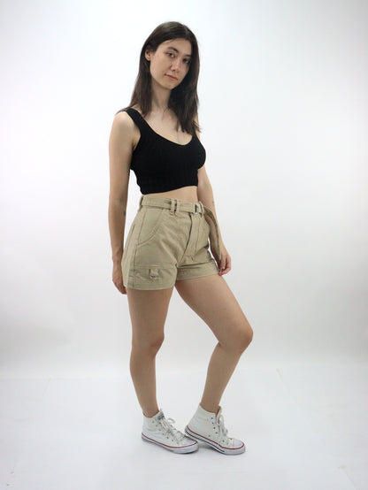 Short con cinturón de color khaki (NUEVA TEMPORADA)