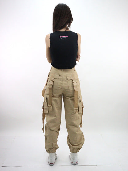 Pantalón cargo de color beige con cintas de broche (NUEVA TEMPORADA)