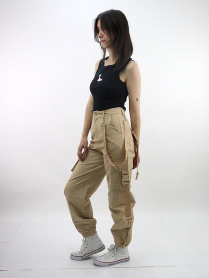 Pantalón cargo de color beige con cintas de broche (NUEVA TEMPORADA)