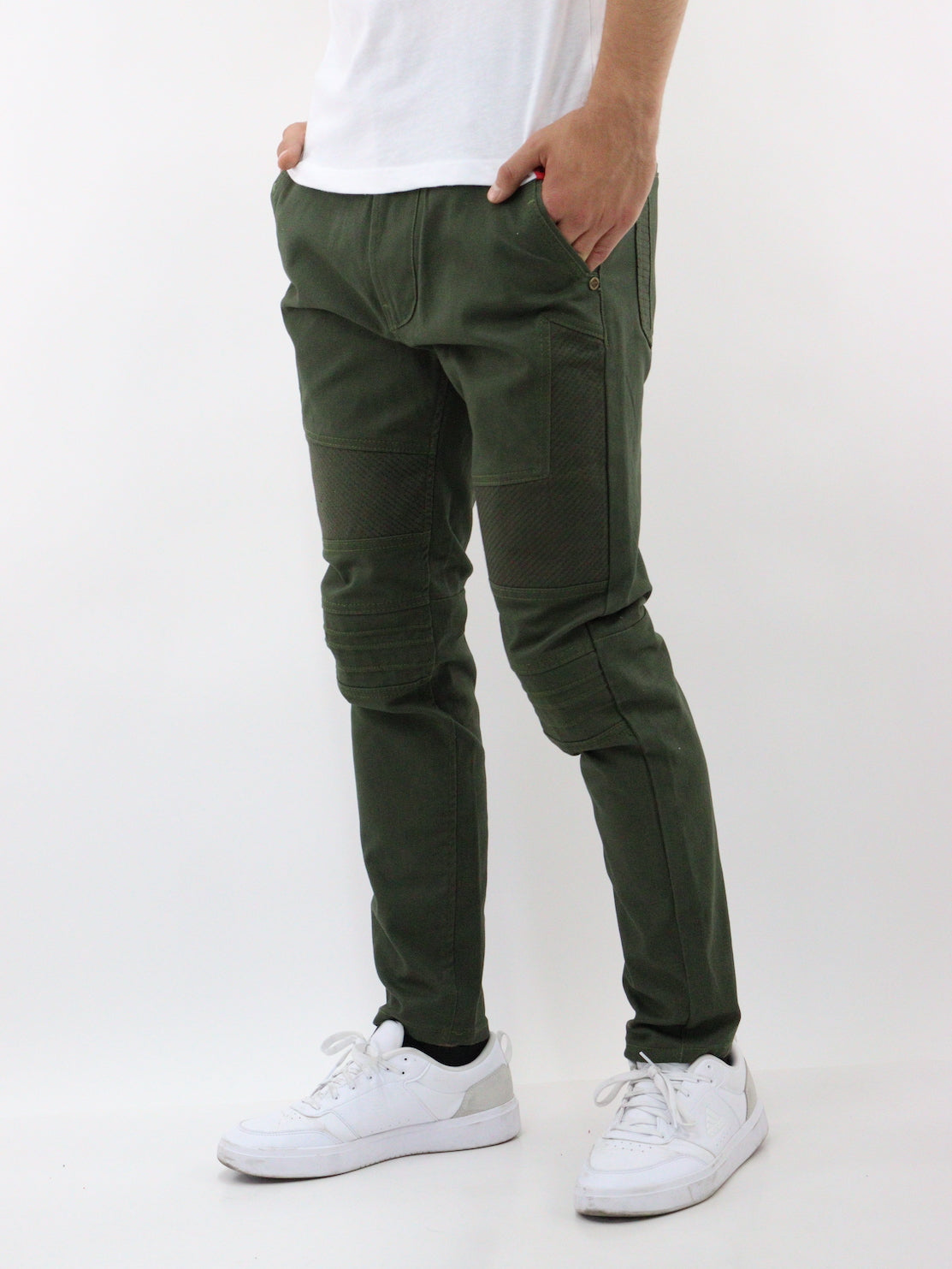 Jeans estilo biker de color verde militar