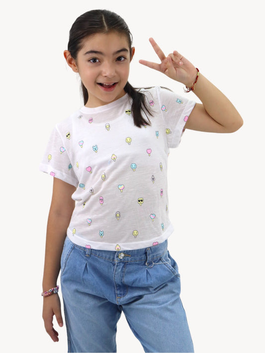 Playera smiley manga corta de color blanco (NUEVA TEMPORADA)