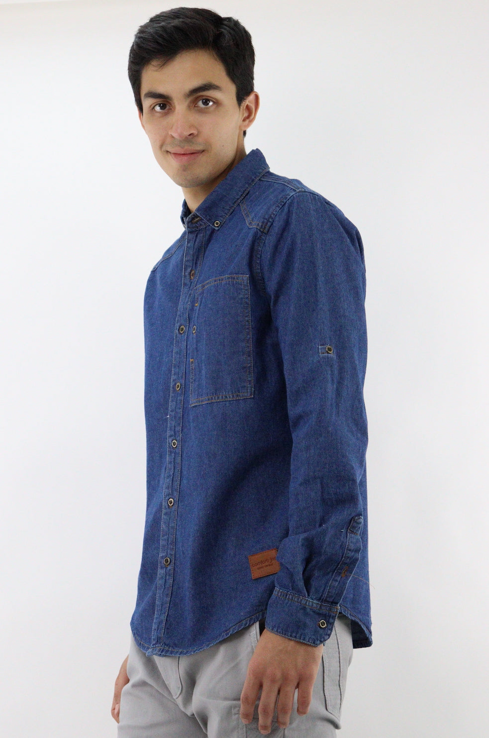 Camisa denim de color azul oscuro deslavado (NUEVA TEMPORADA)