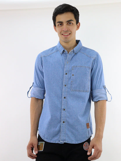 Camisa denim de color azul claro deslavado (NUEVA TEMPORADA)