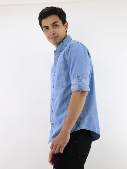 Camisa denim de color azul claro deslavado (NUEVA TEMPORADA)