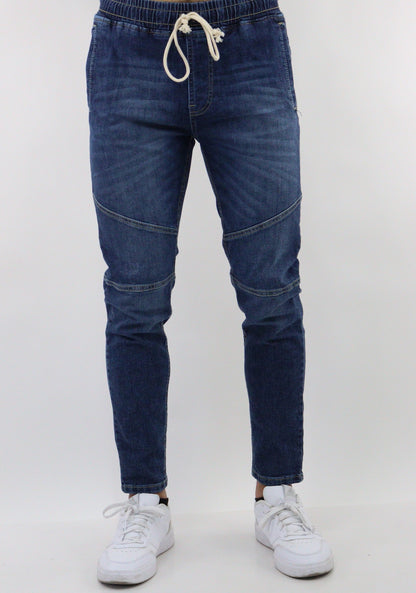 Jogger denim de color azul oscuro