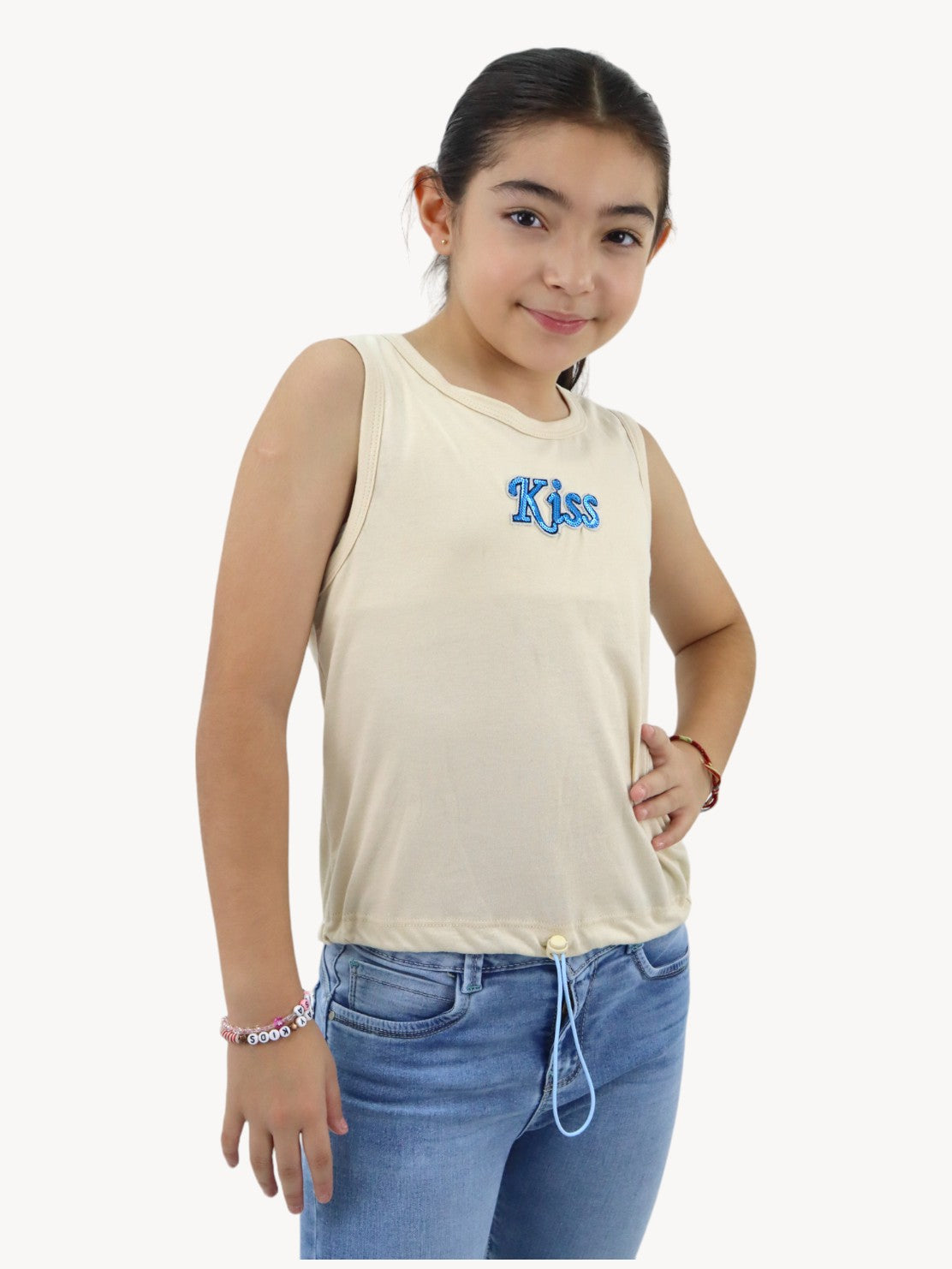 Playera tank color beige con gráfico love (NUEVA TEMPORADA)