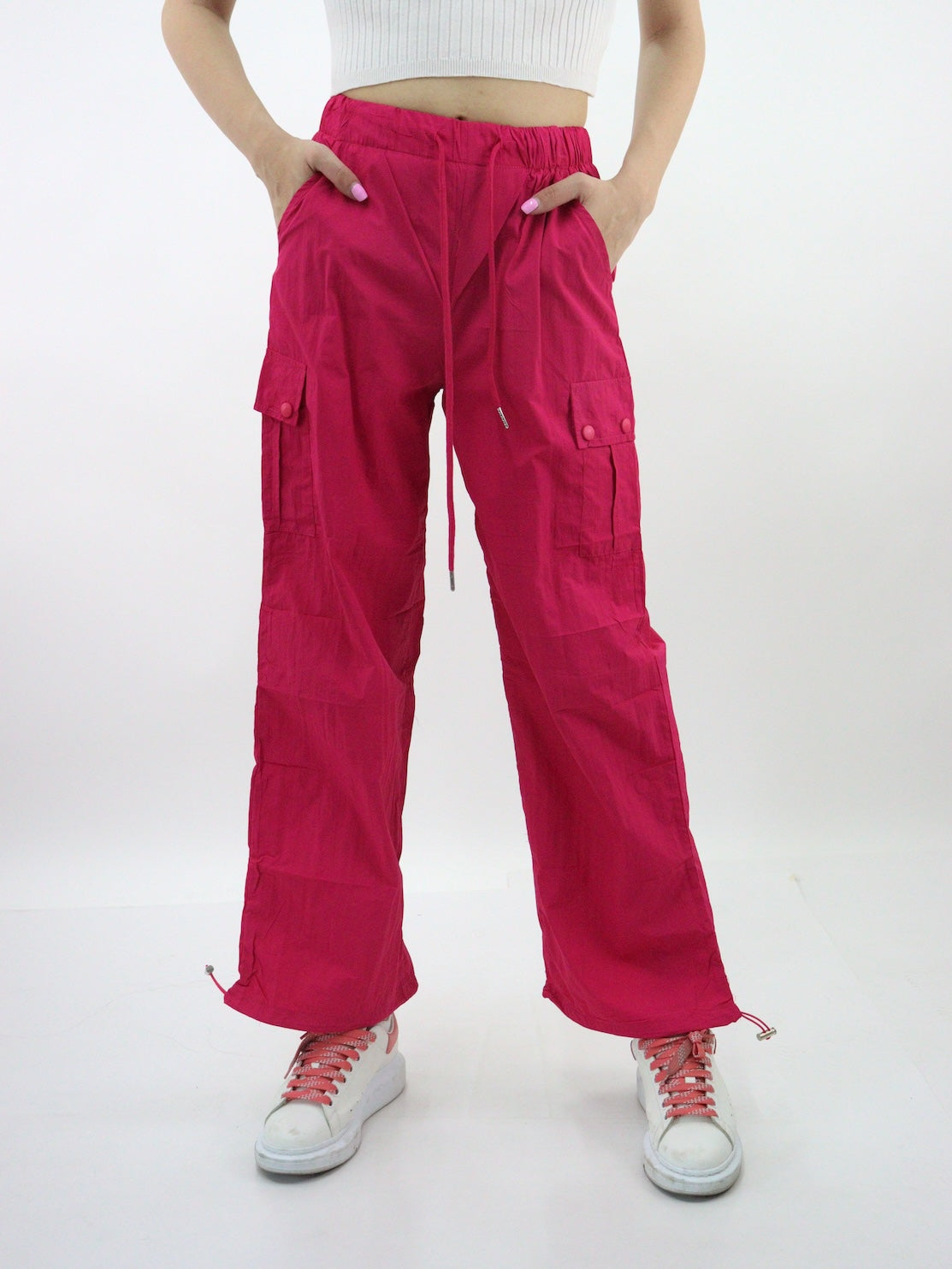 Pantalón cargo parachute de color fucsia (NUEVA TEMPORADA)