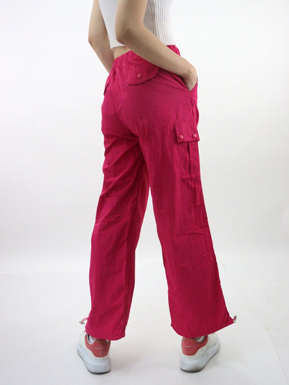 Pantalón cargo parachute de color fucsia (NUEVA TEMPORADA)