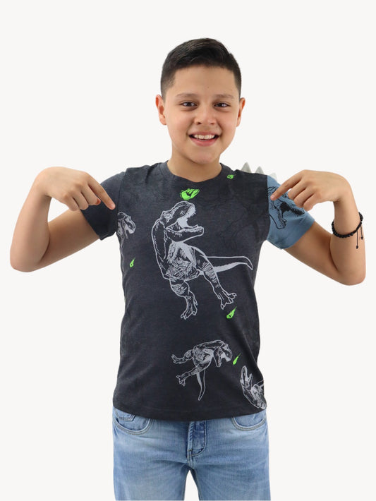 Playera manga corta de color gris con diseño de dinosaurio (NUEVA TEMPORADA)