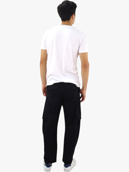 Pantalón cargo de gabardina estilo baggy color negro