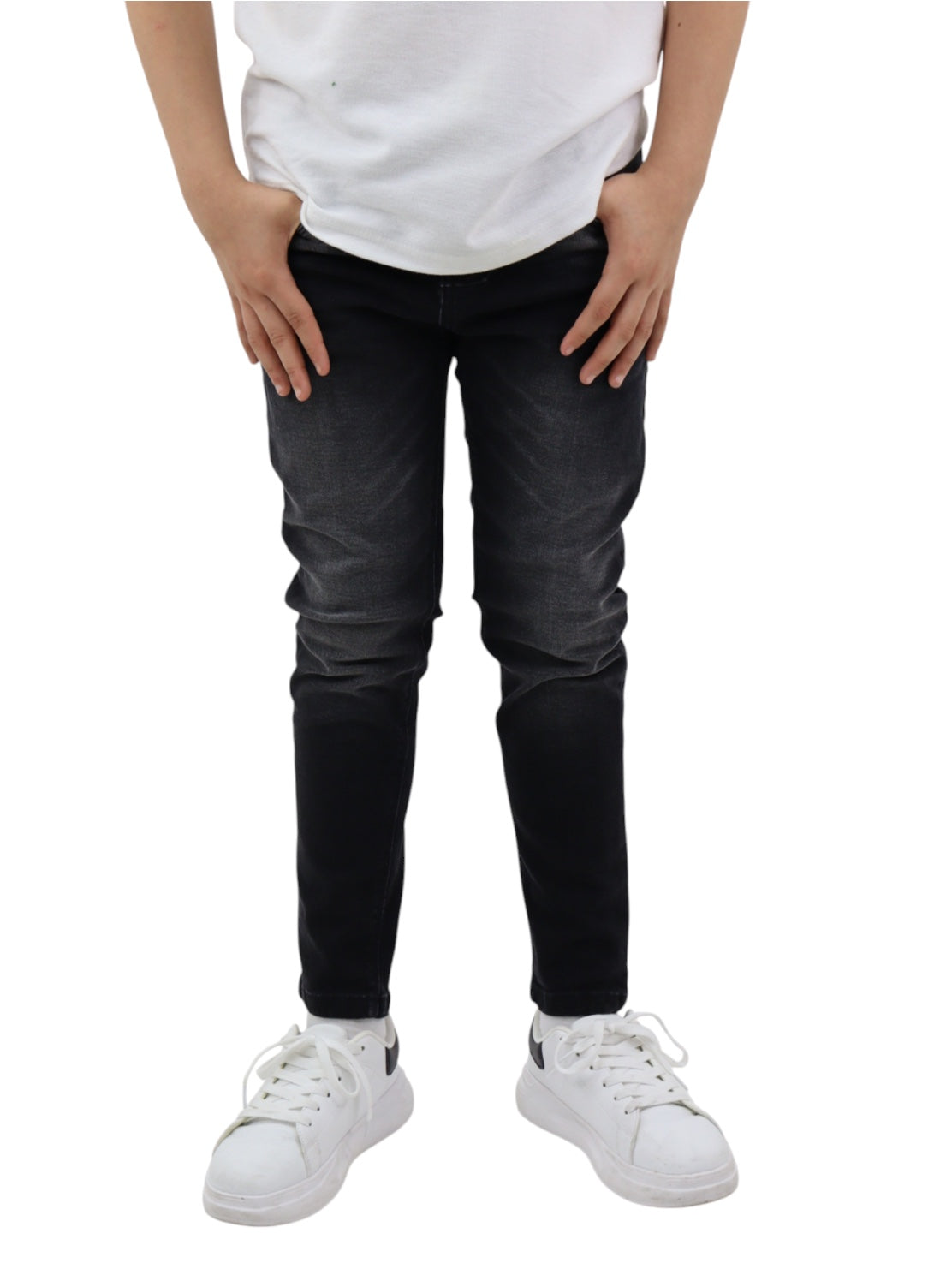 Jeans skinny negro deslavado