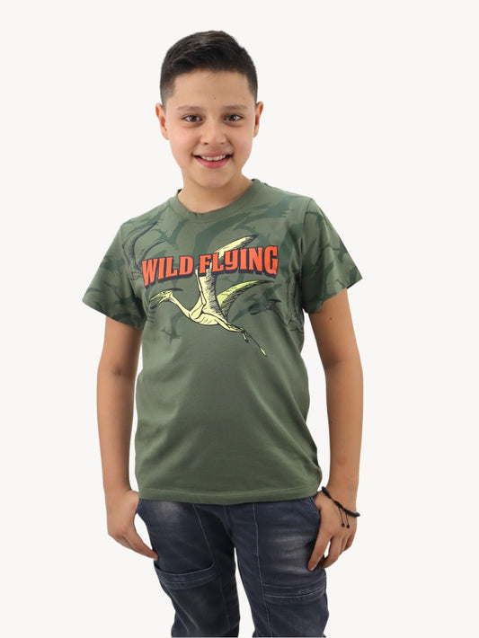 Playera manga corta de color verde militar con estampado (NUEVA TEMPORADA)