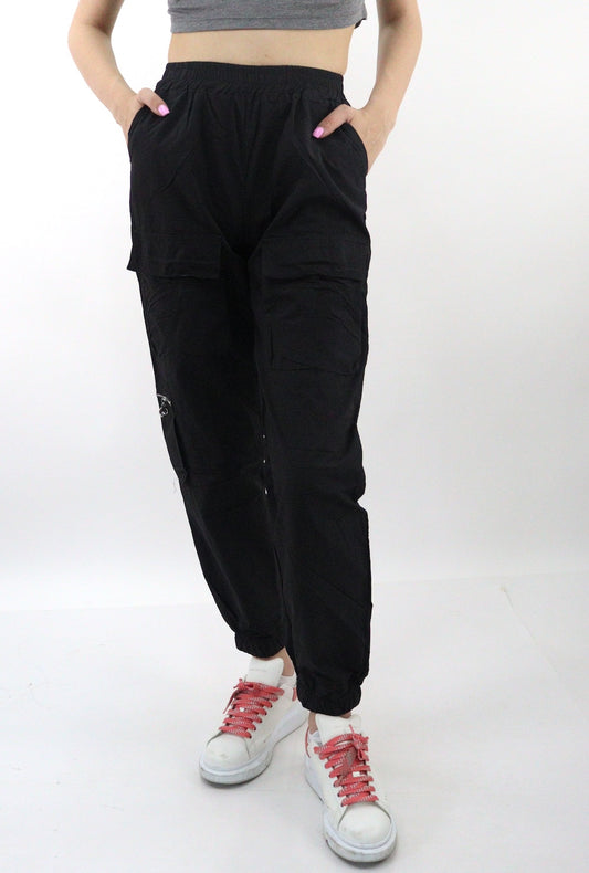 Jogger de tela ligera tipo pants color negro (NUEVA TEMPORADA)