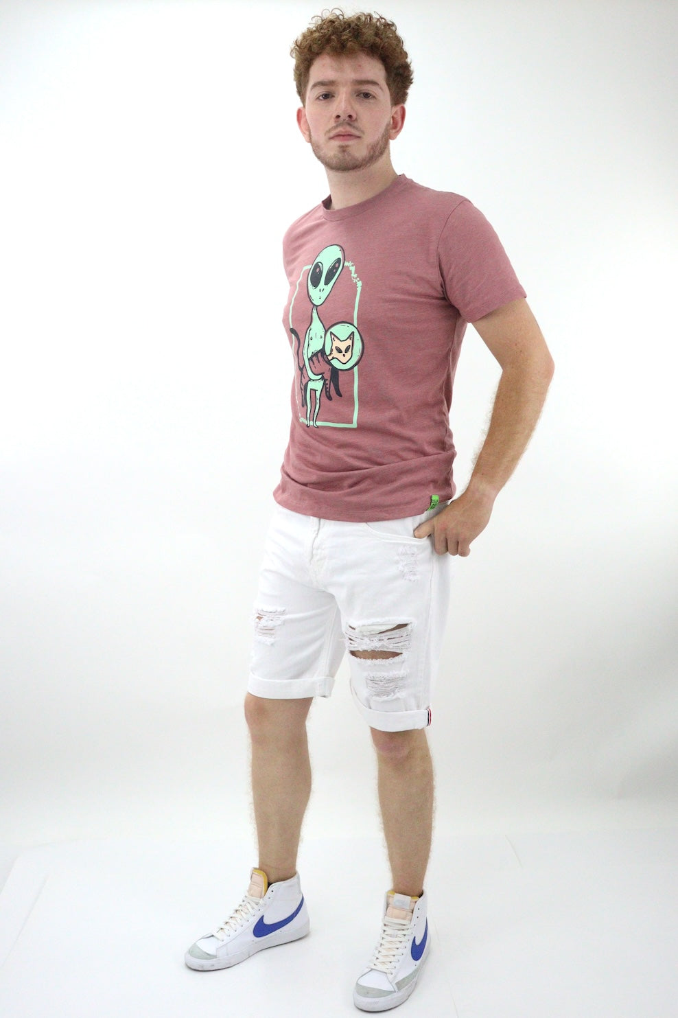 Short de color blanco con destrucción (NUEVA TEMPORADA)