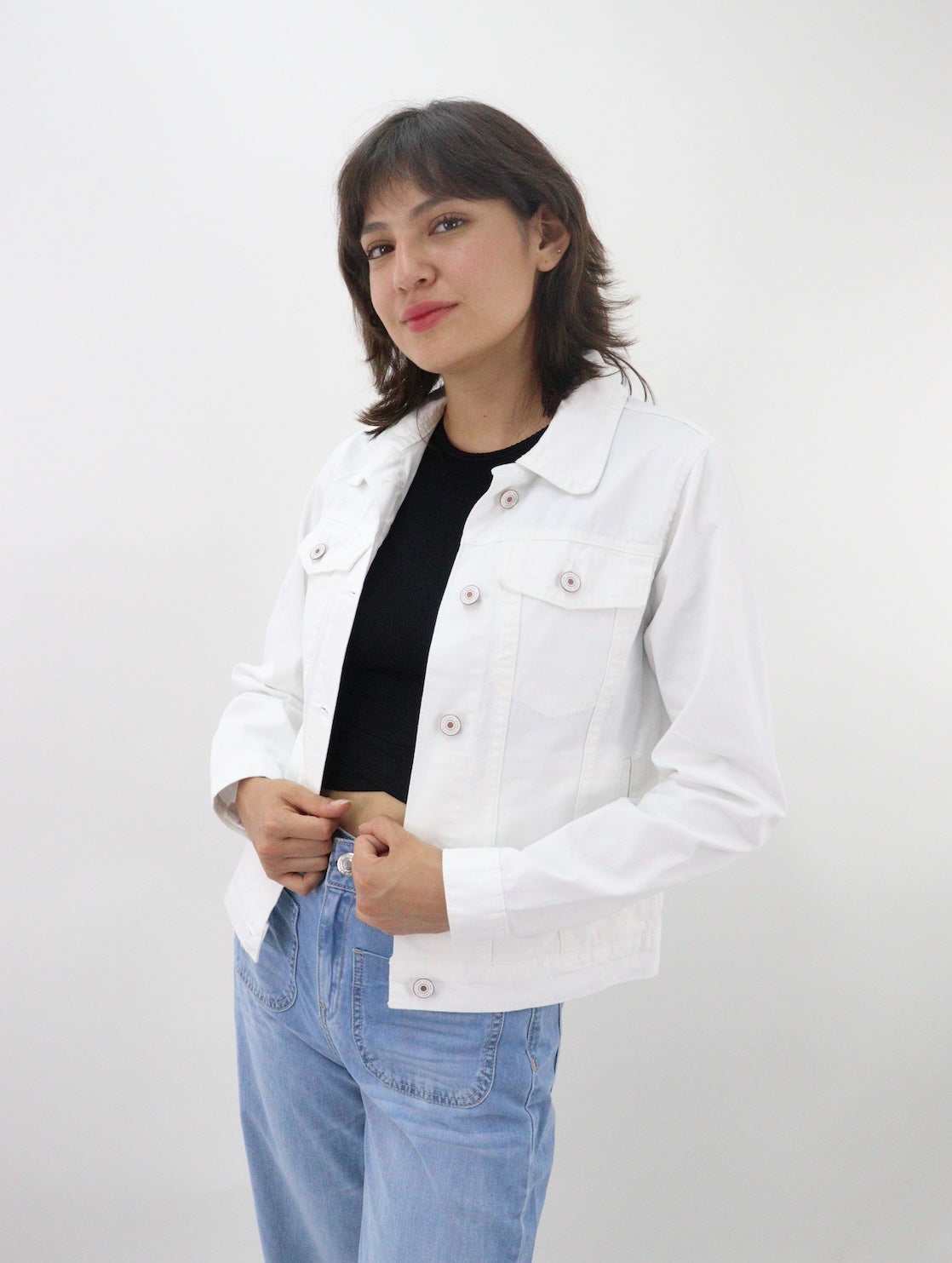 Chamarra denim de color blanco (NUEVA TEMPORADA)