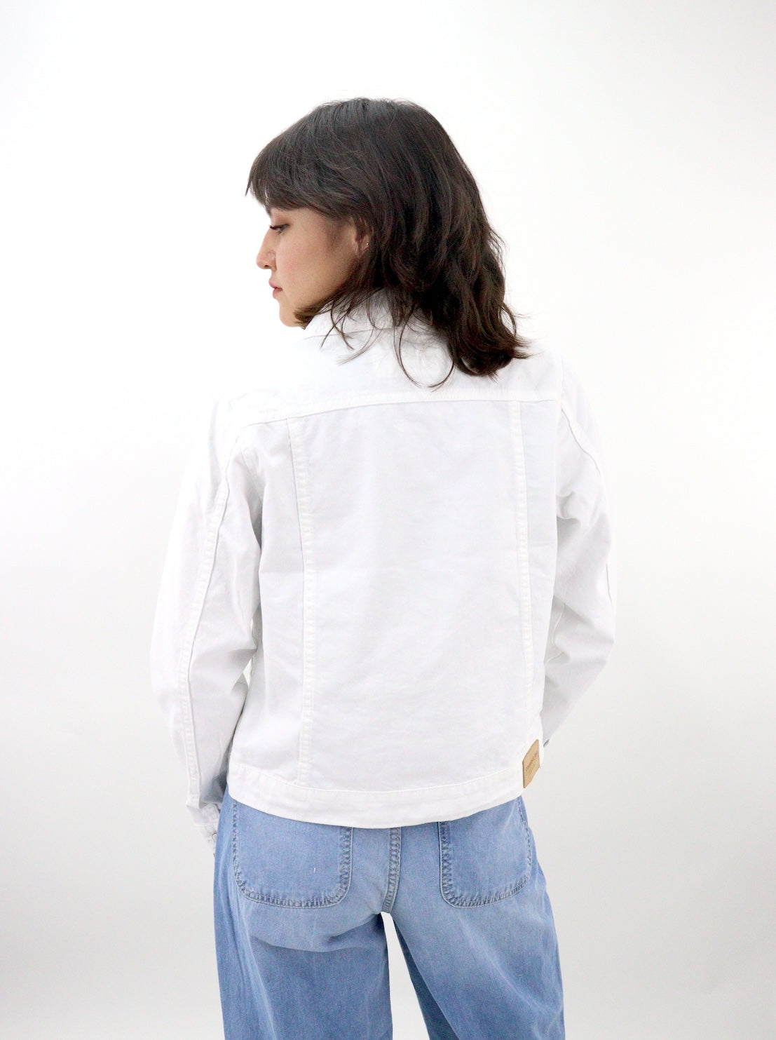 Chamarra denim de color blanco (NUEVA TEMPORADA)