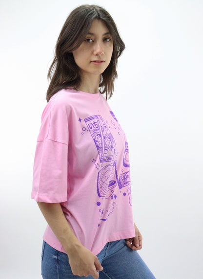 Playera oversize de color rosa con estampado (NUEVA TEMPORADA)