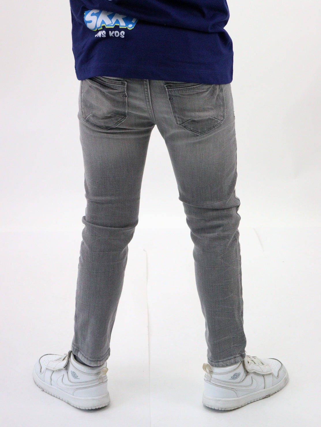 Jeans skinny de color gris claro (NUEVA TEMPORADA)