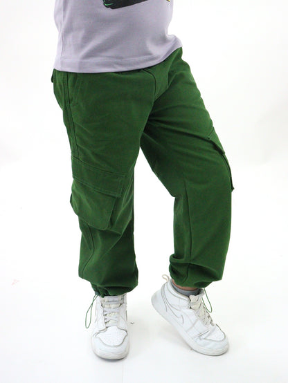 Pantalón parachute de color verde (NUEVA TEMPORADA)