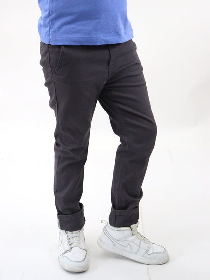 Pantalón chino de color gris oxford (NUEVA TEMPORADA)