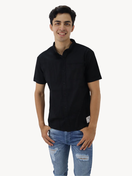 Camisa manga corta de color negro (NUEVA TEMPORADA)