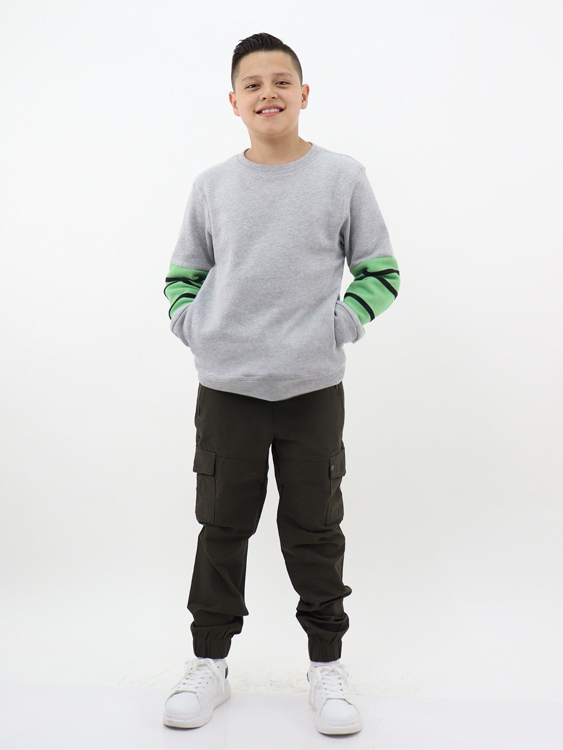 Jogger cargo tipo pants verde militar